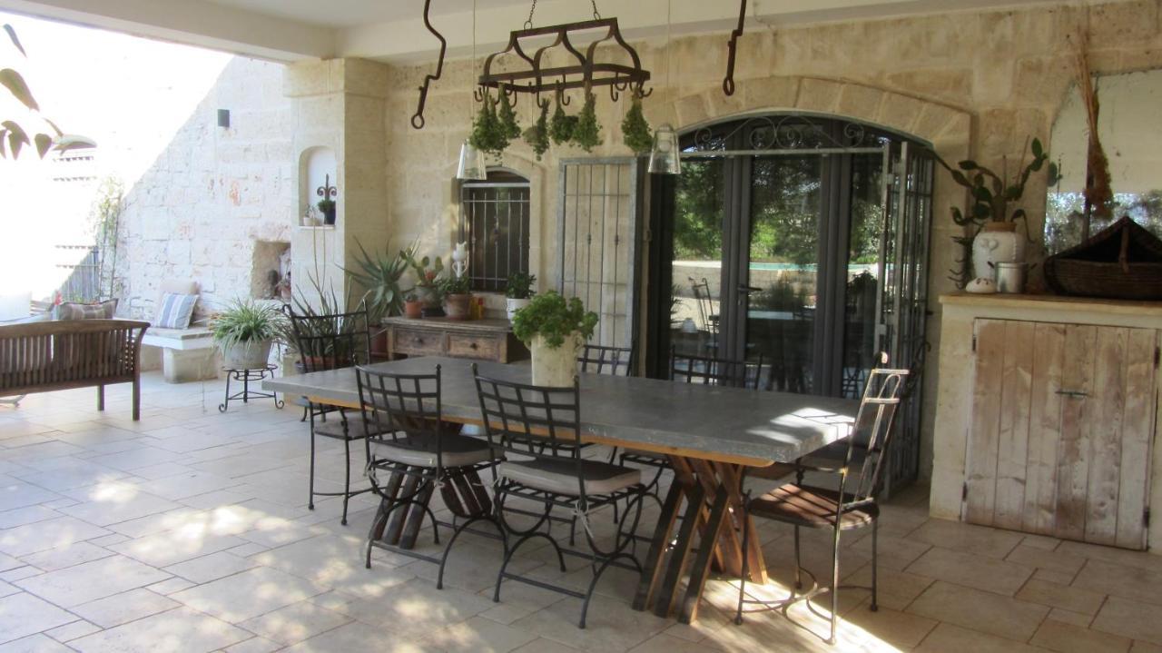 Casa Della Scrittrice Ostuni Exterior foto
