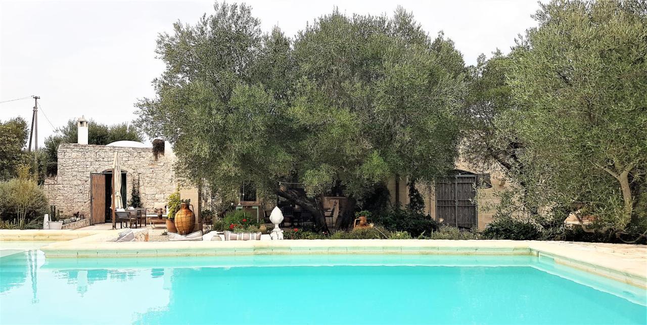Casa Della Scrittrice Ostuni Exterior foto